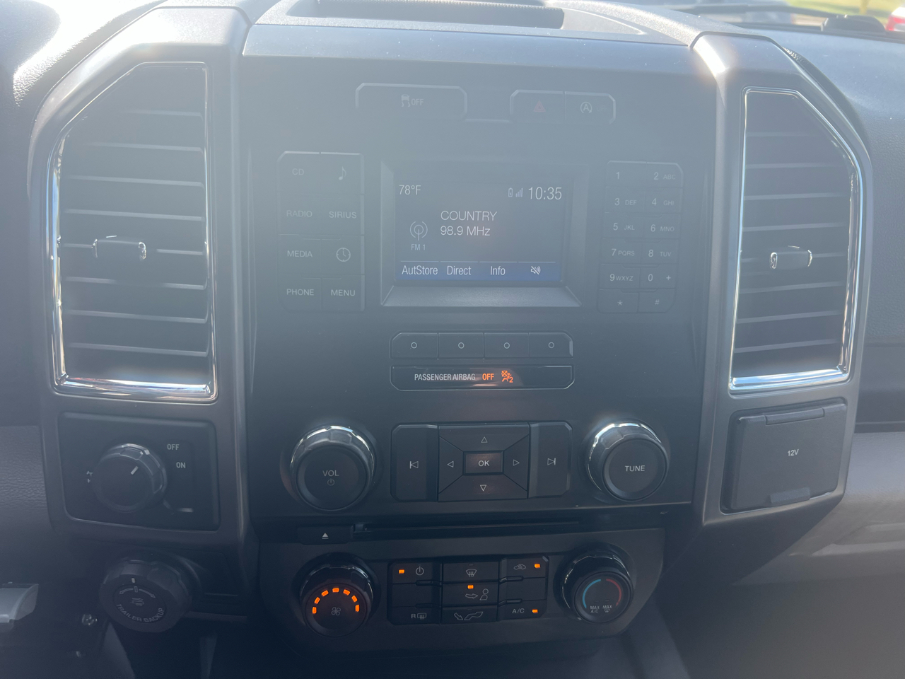2016 Ford F-150 photo 28