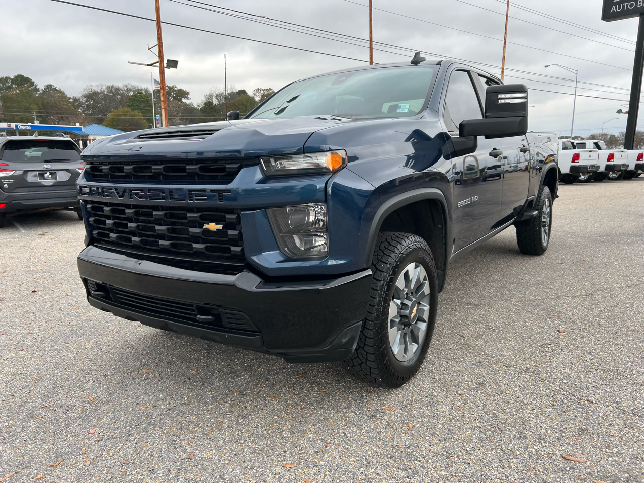 2023 Chevrolet Silverado 2500HD Custom photo 4