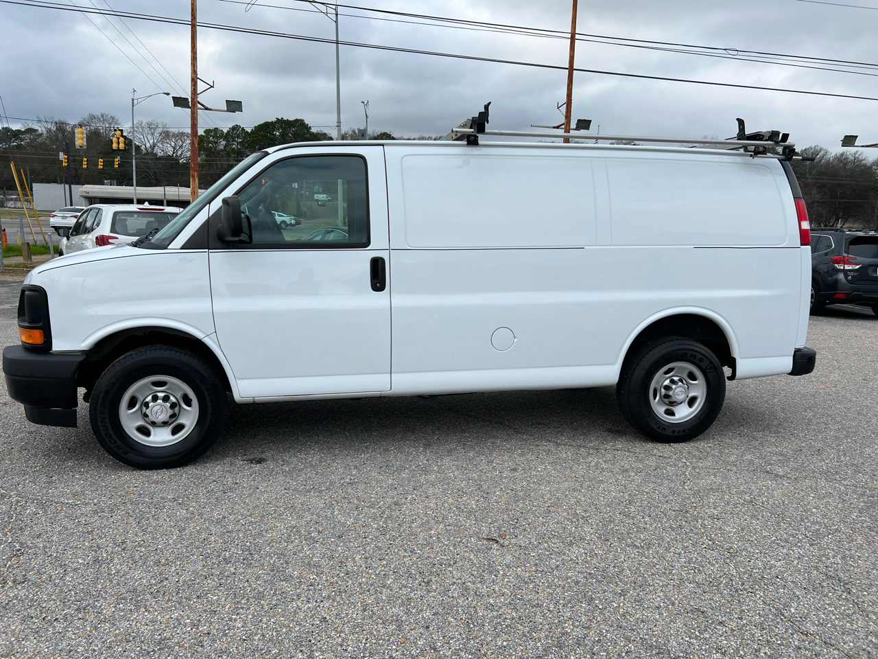 Chevrolet Express Cargo Van  2017