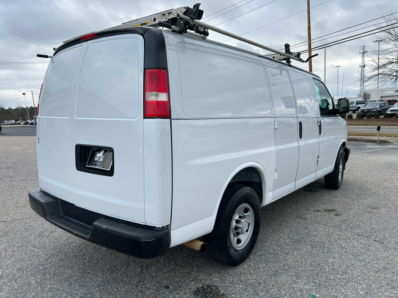 Chevrolet Express Cargo Van  2017
