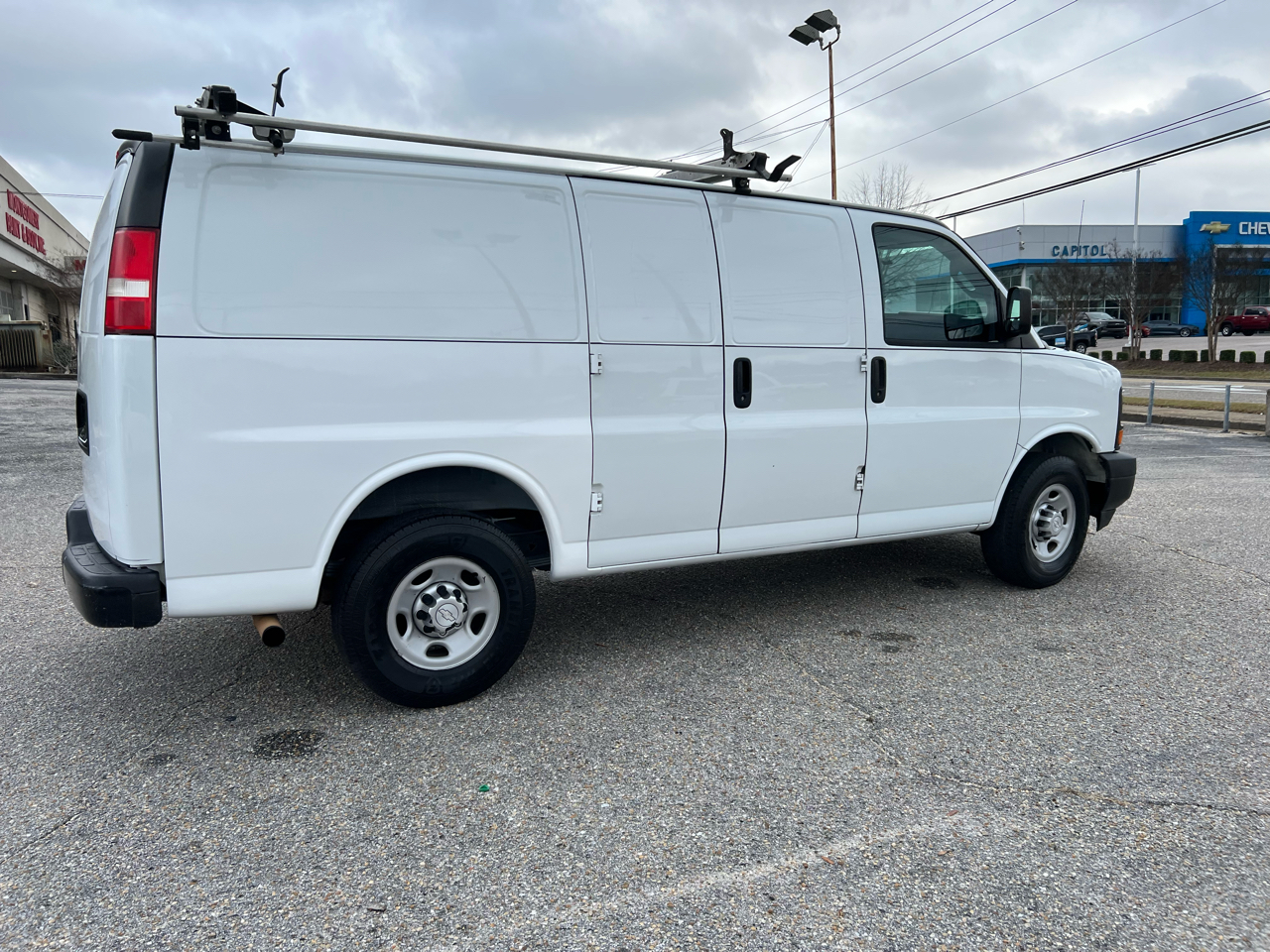 Chevrolet Express Cargo Van  2017