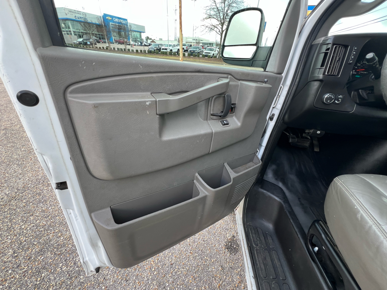 Chevrolet Express Cargo Van  2017