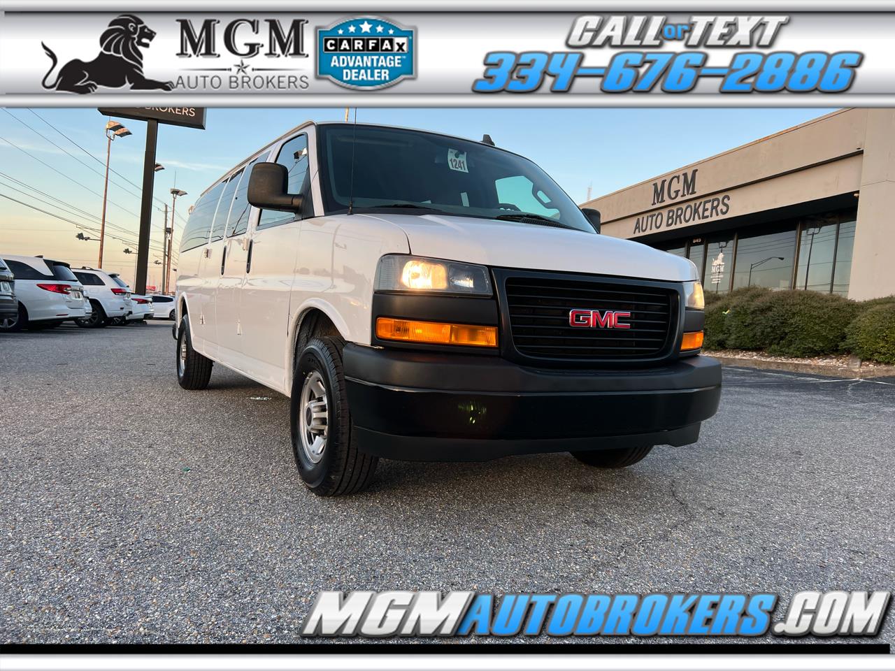 2023 GMC Savana Passenger 15 PASSENGER