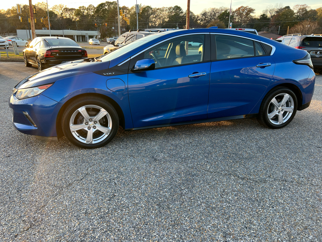 Chevrolet Volt  2017