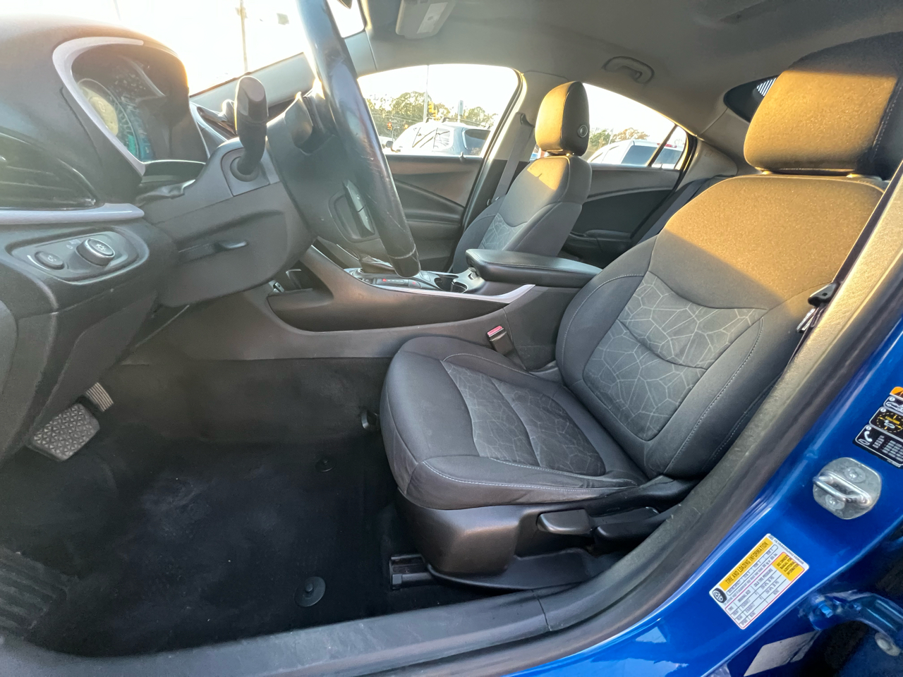 Chevrolet Volt  2017