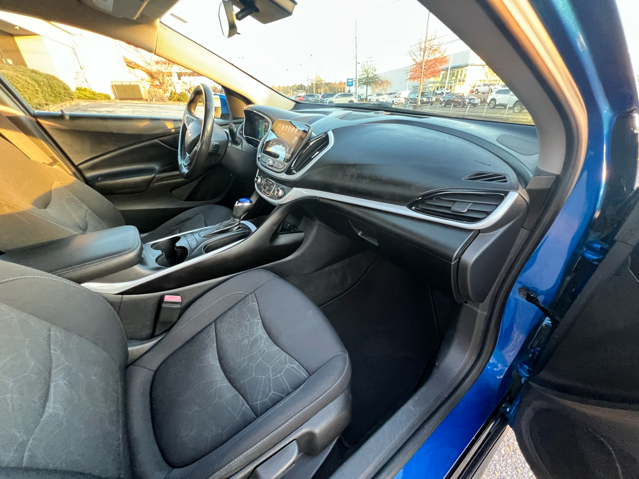 Chevrolet Volt  2017