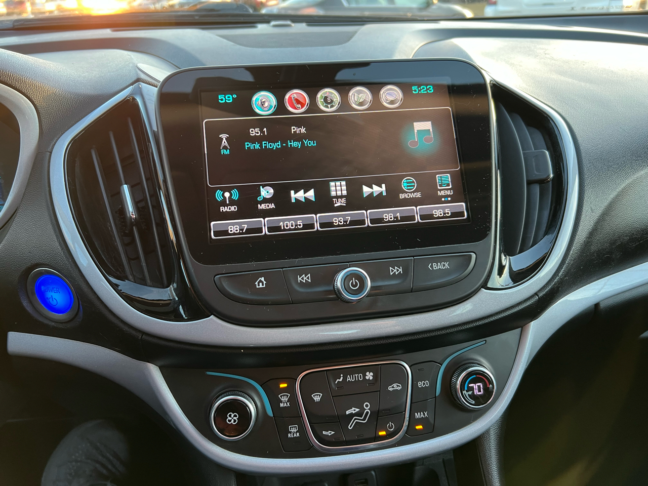 Chevrolet Volt  2017