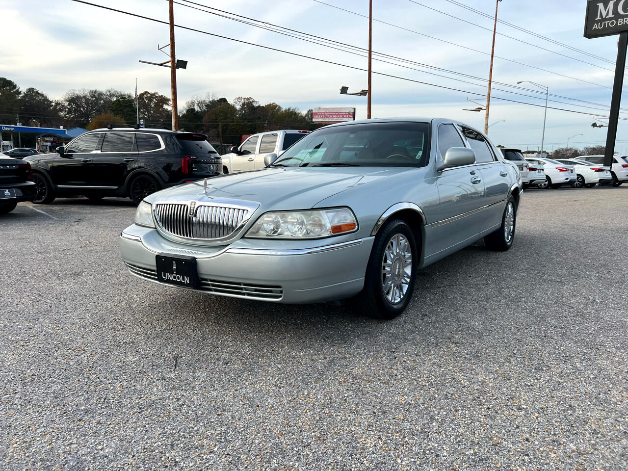 Lincoln Town Car  2007