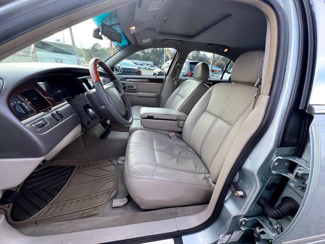 Lincoln Town Car  2007