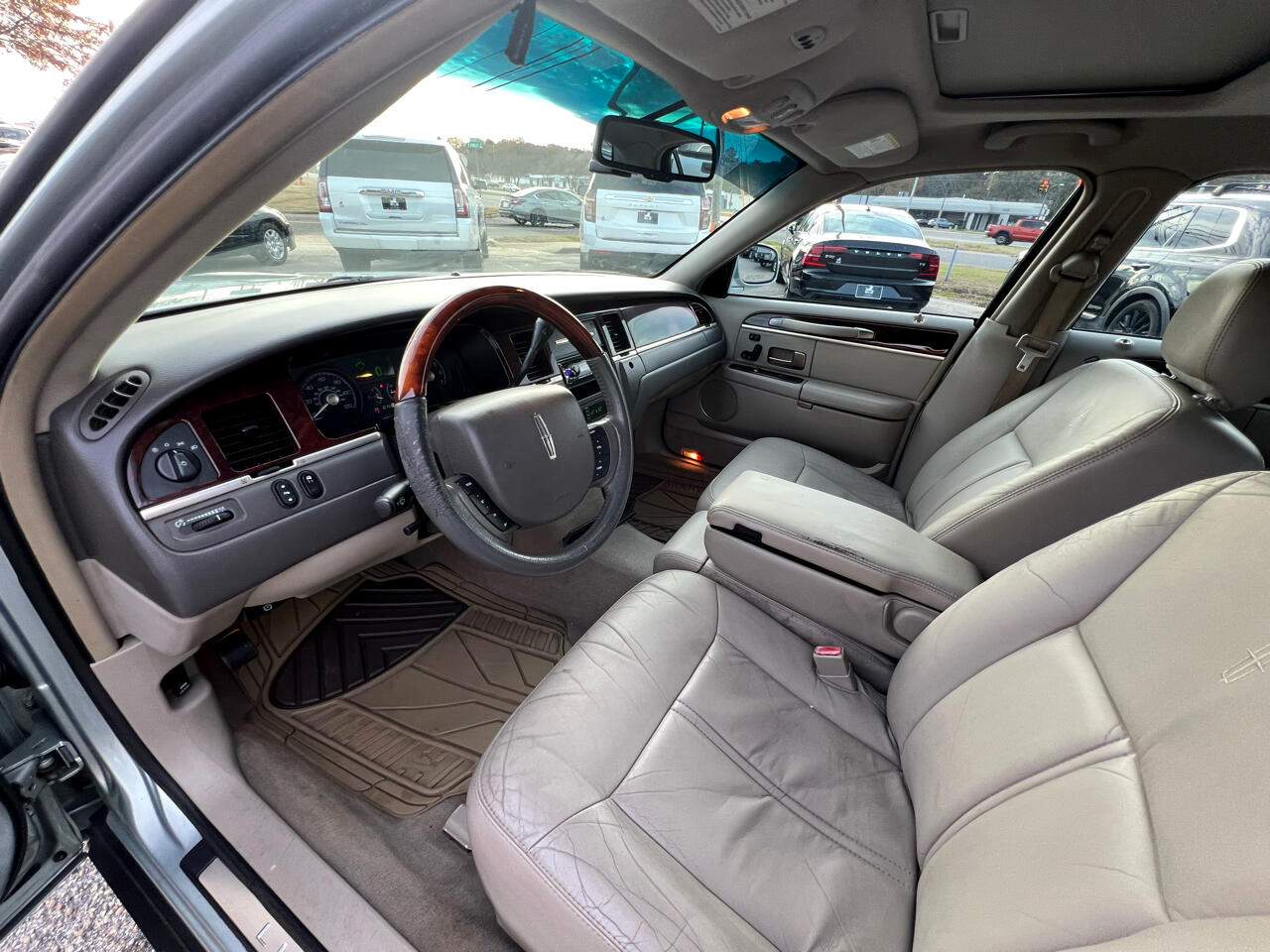 Lincoln Town Car  2007