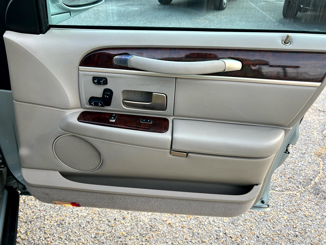 Lincoln Town Car  2007
