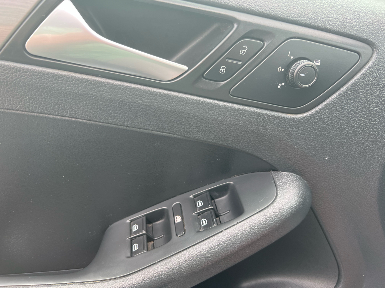 Volkswagen Jetta Sedan  2016