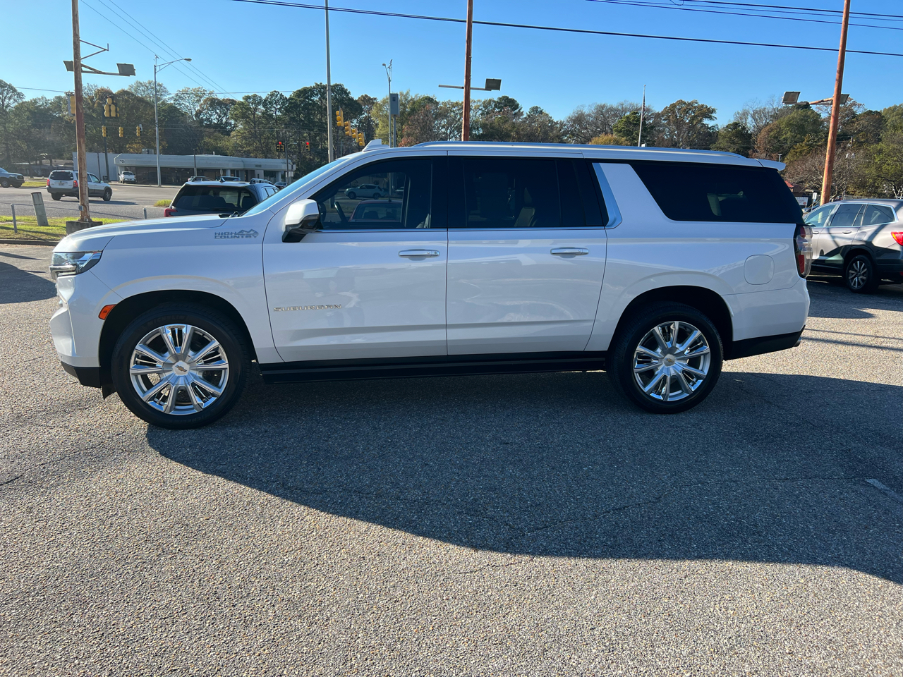 Chevrolet Suburban  2021