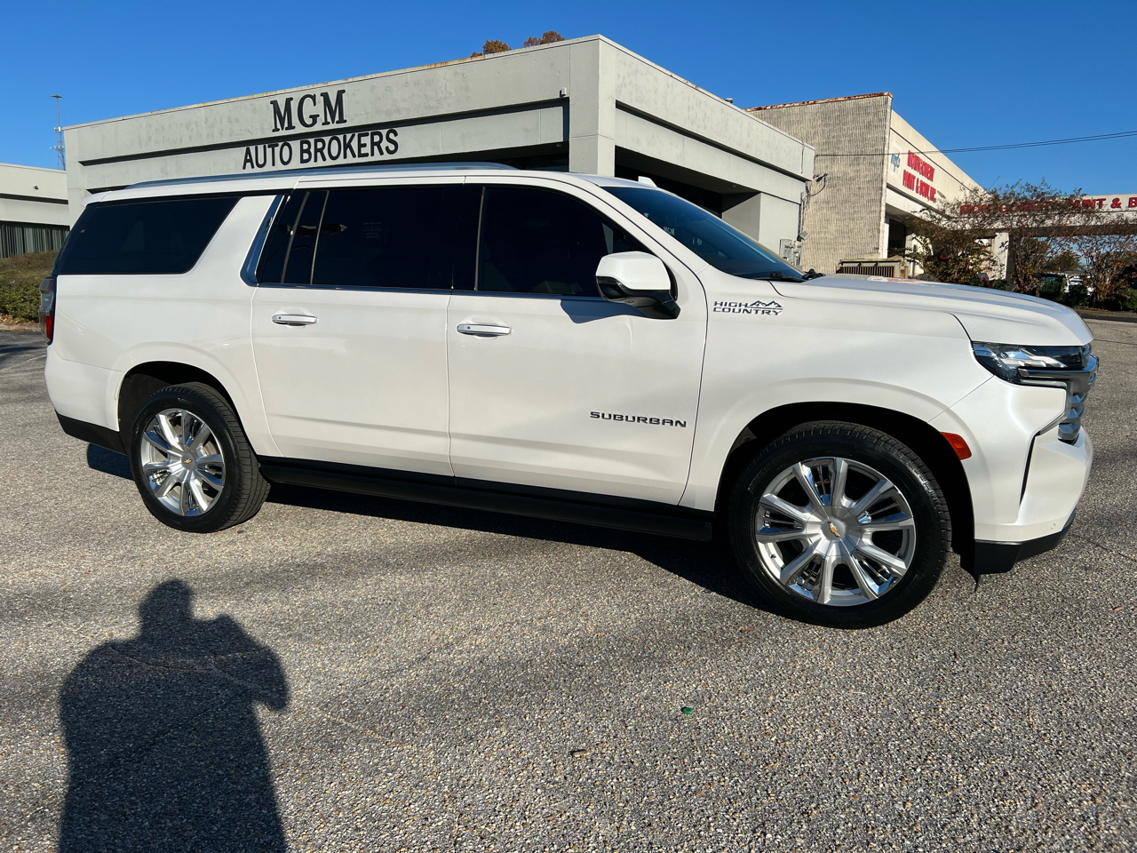 Chevrolet Suburban  2021