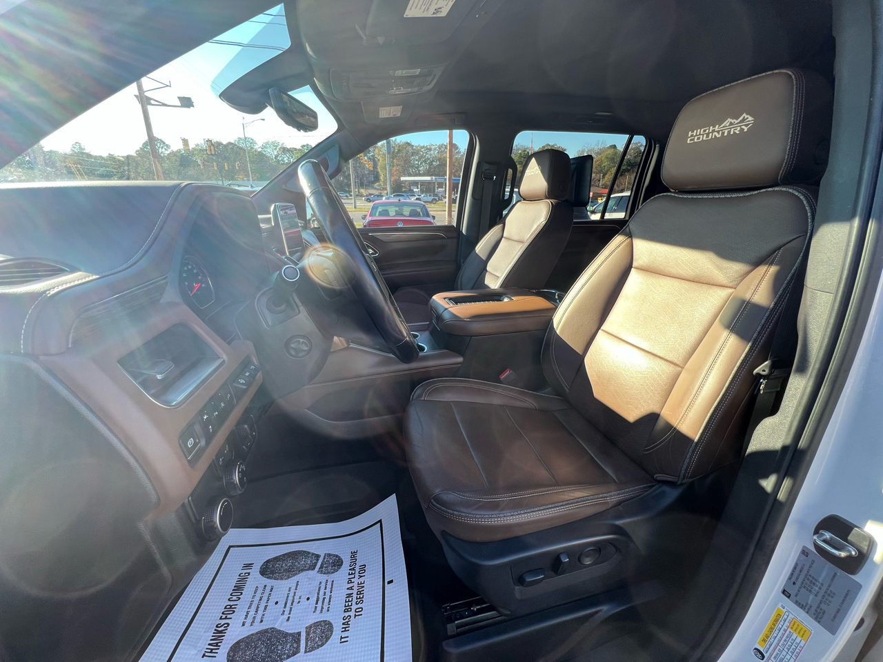 Chevrolet Suburban  2021