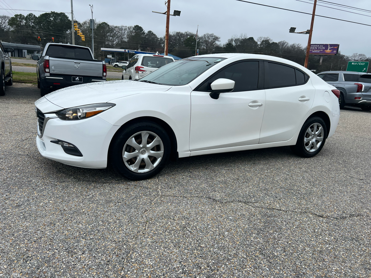 Mazda Mazda3 4-Door  2018