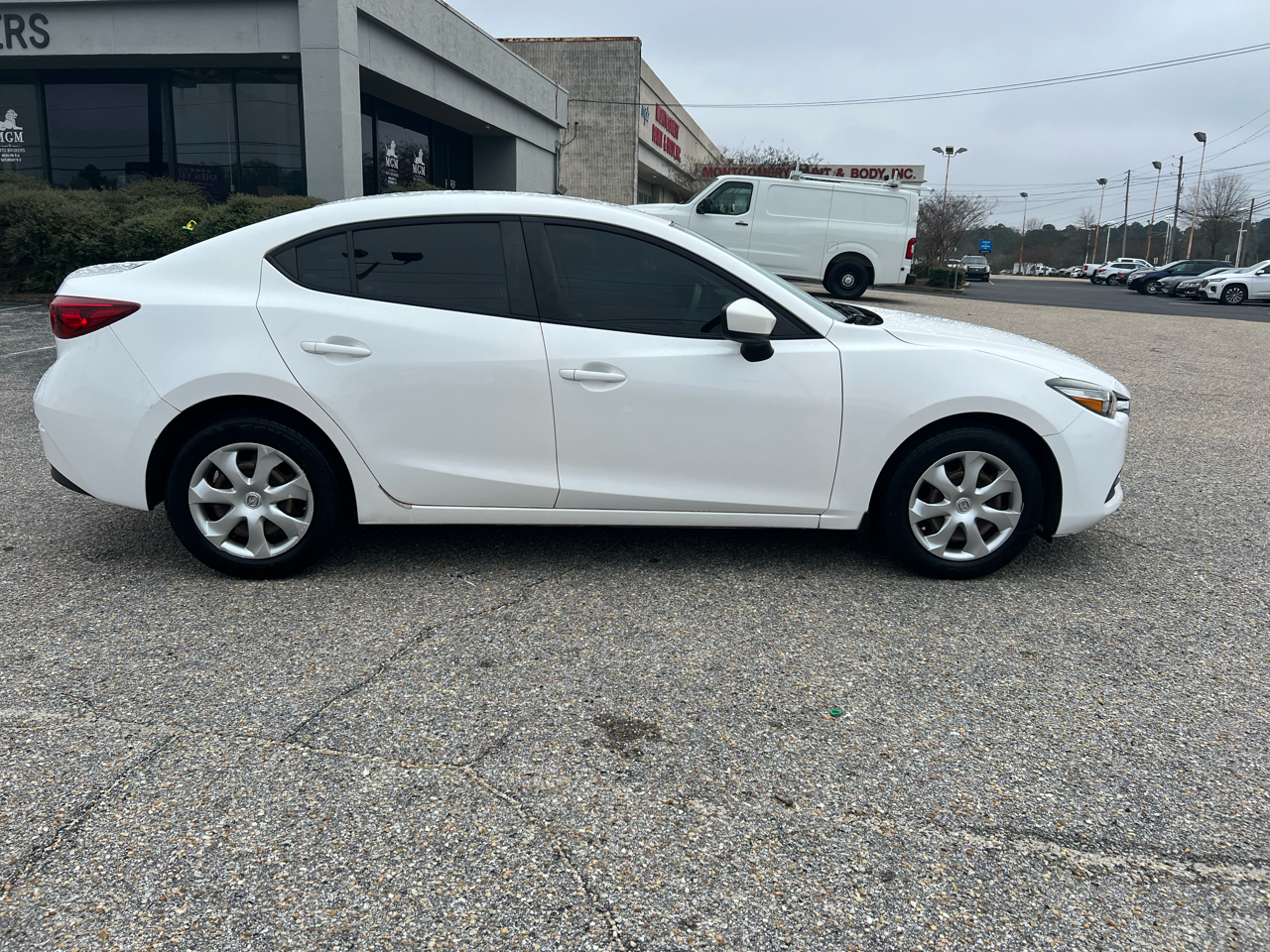 Mazda Mazda3 4-Door  2018