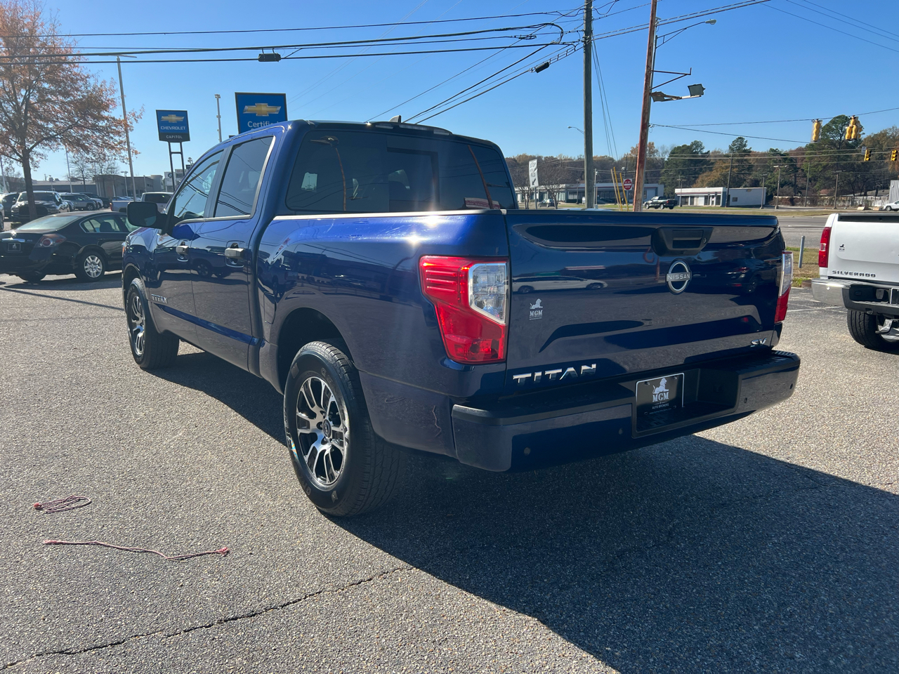 Nissan Titan SV Crew Cab 2024