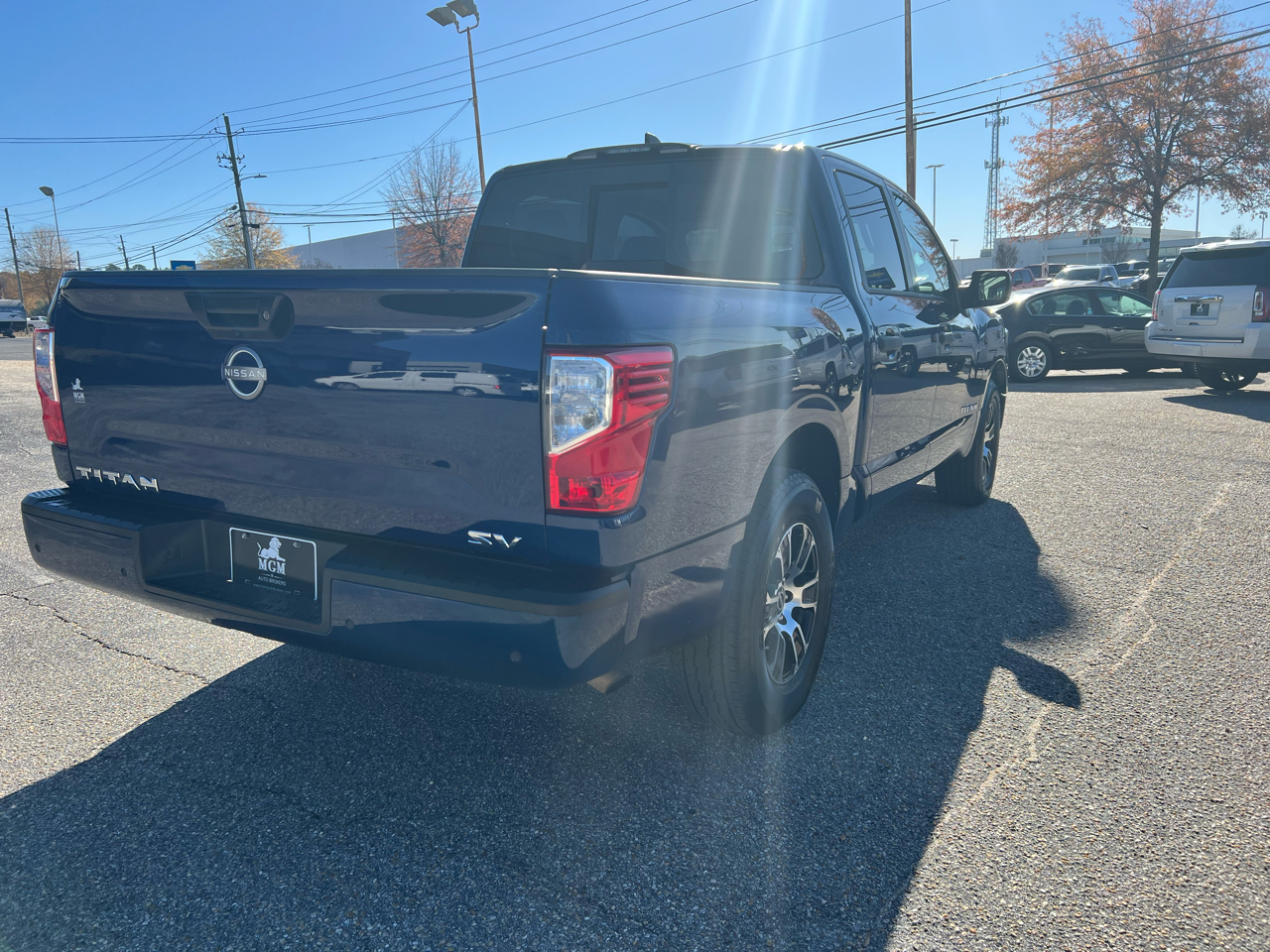 Nissan Titan SV Crew Cab 2024