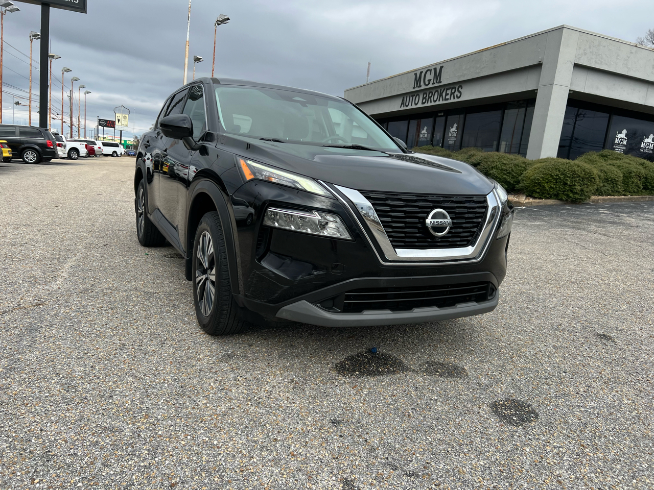 Nissan Rogue  2021