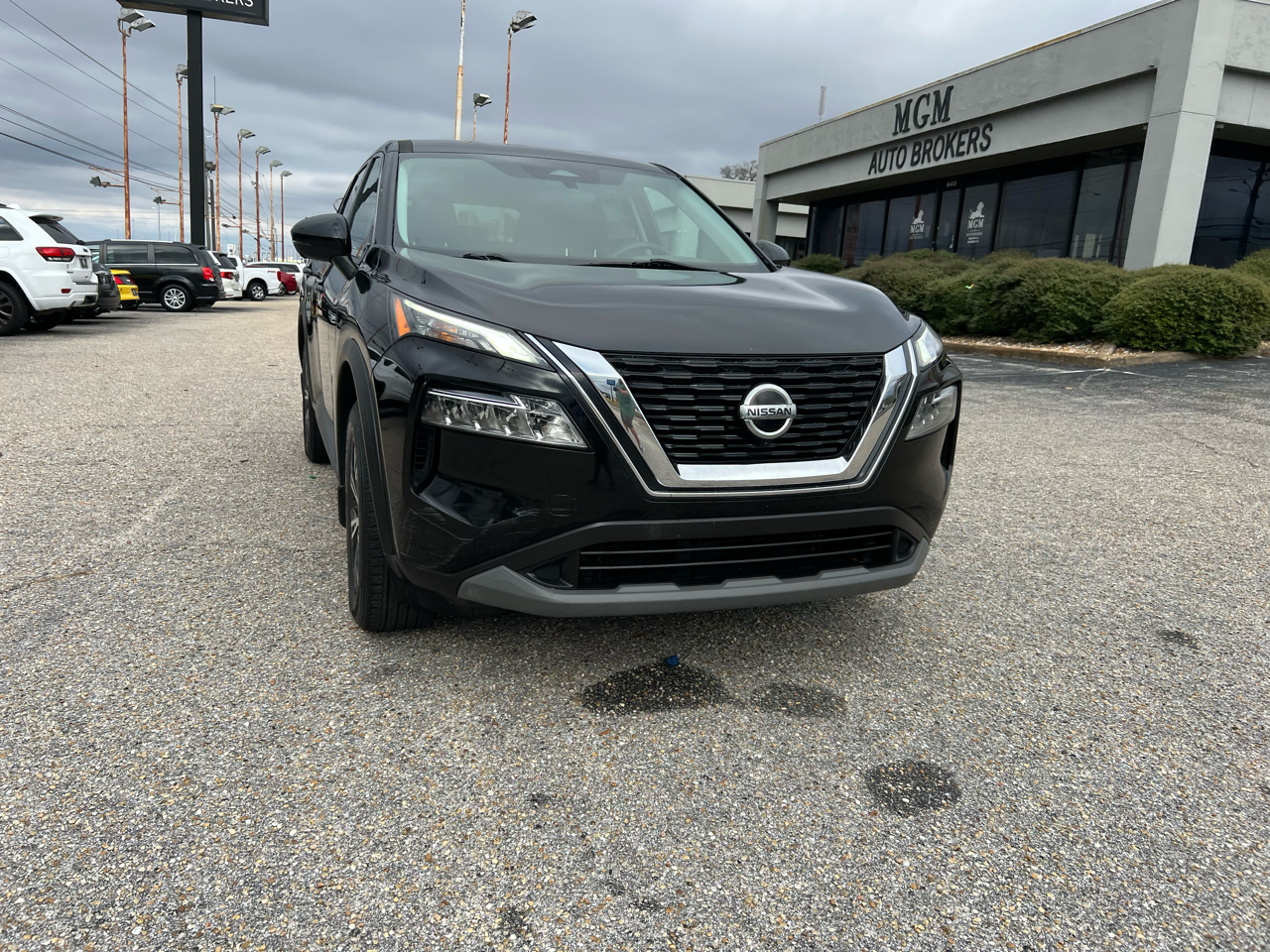 Nissan Rogue  2021