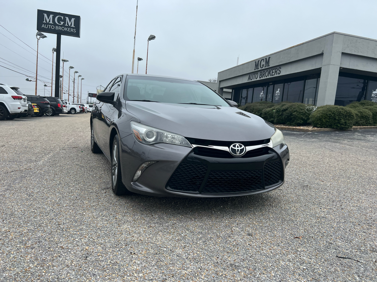 Toyota Camry SE 2015