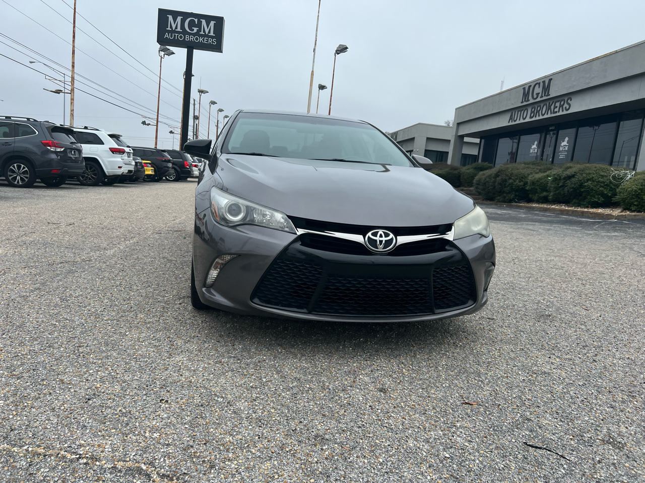 Toyota Camry SE 2015