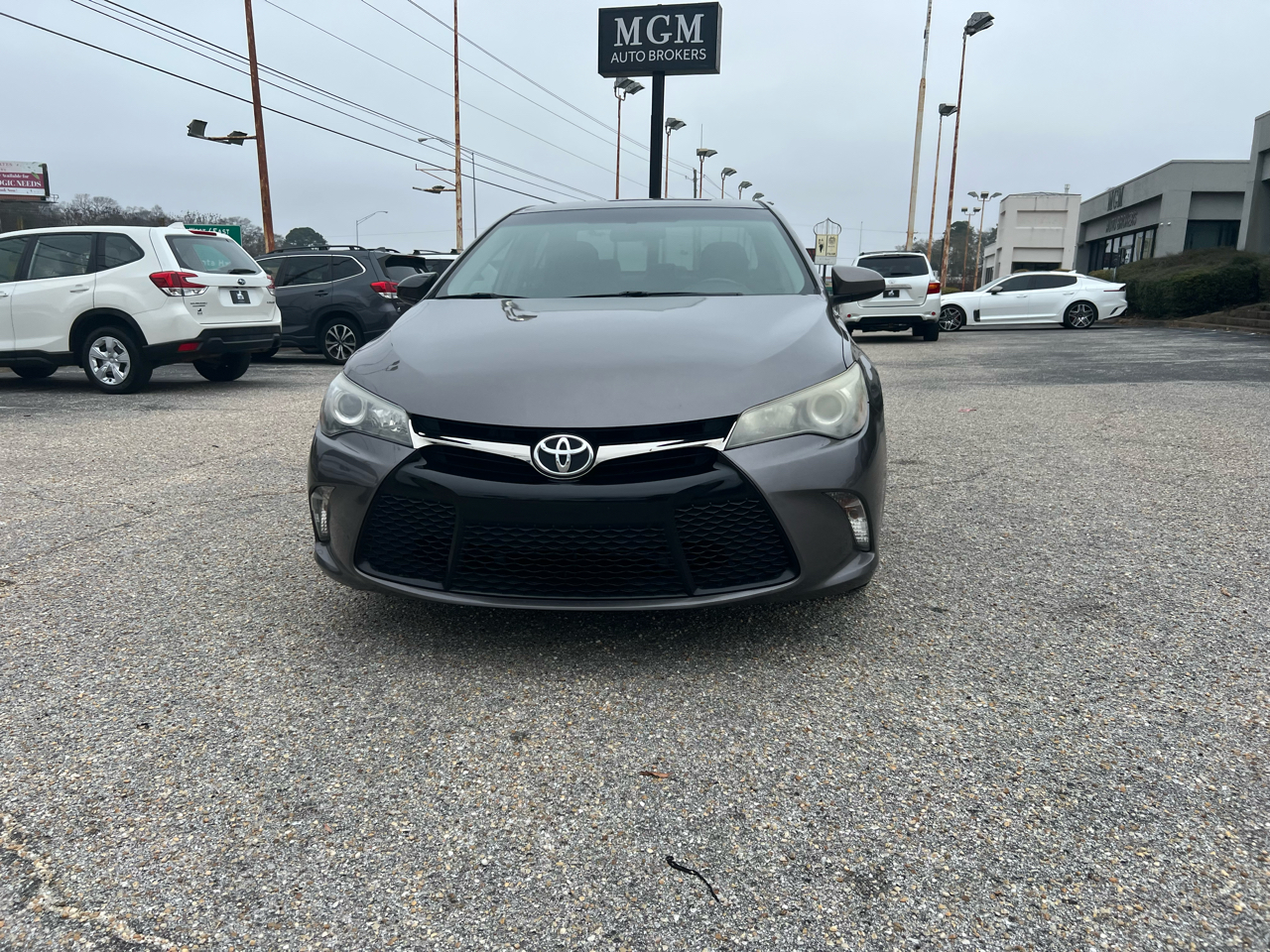 Toyota Camry SE 2015