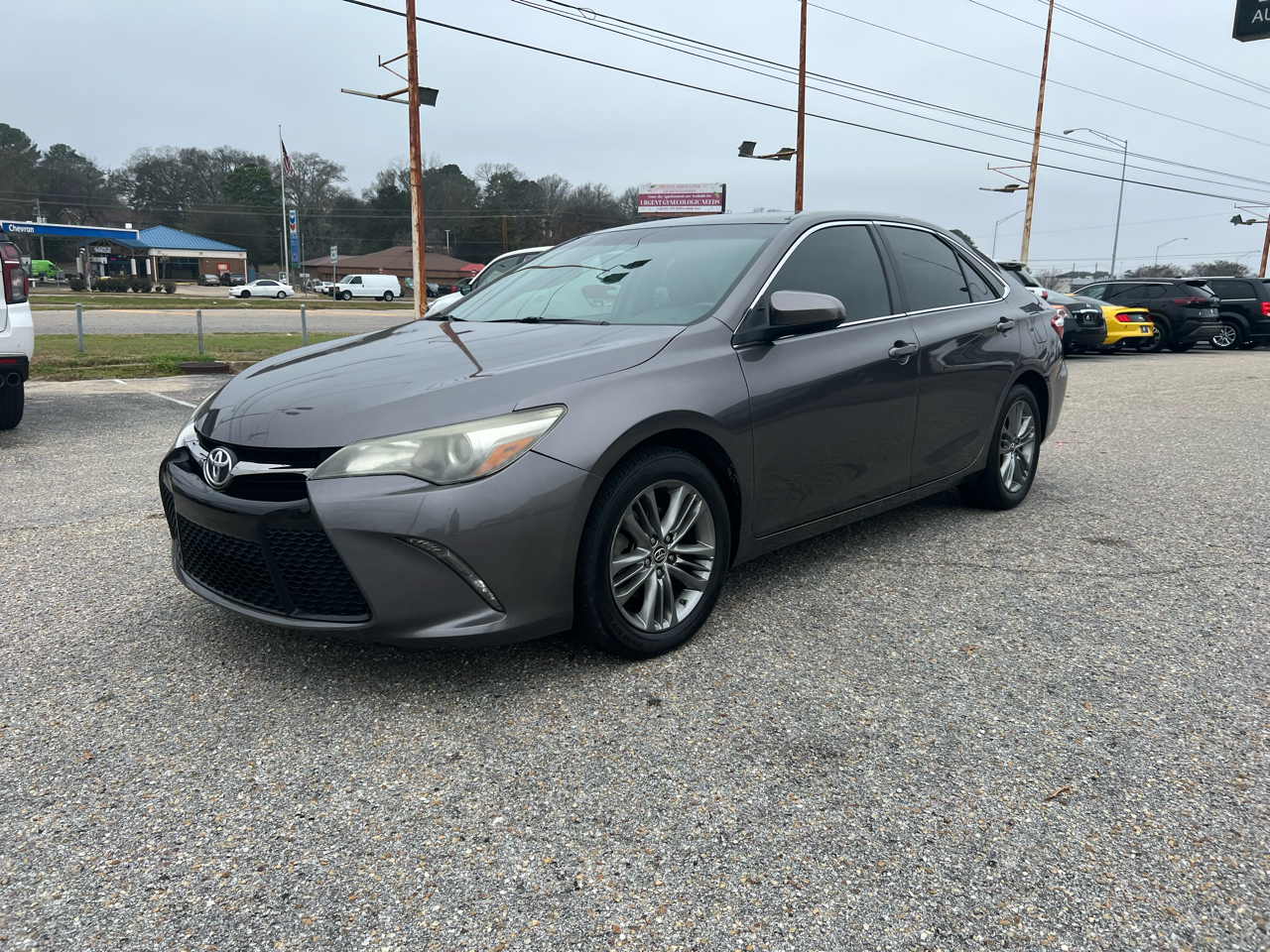 Toyota Camry SE 2015