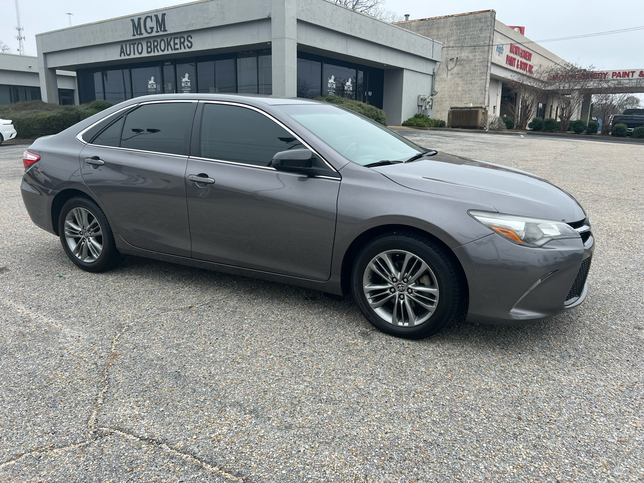 Toyota Camry SE 2015