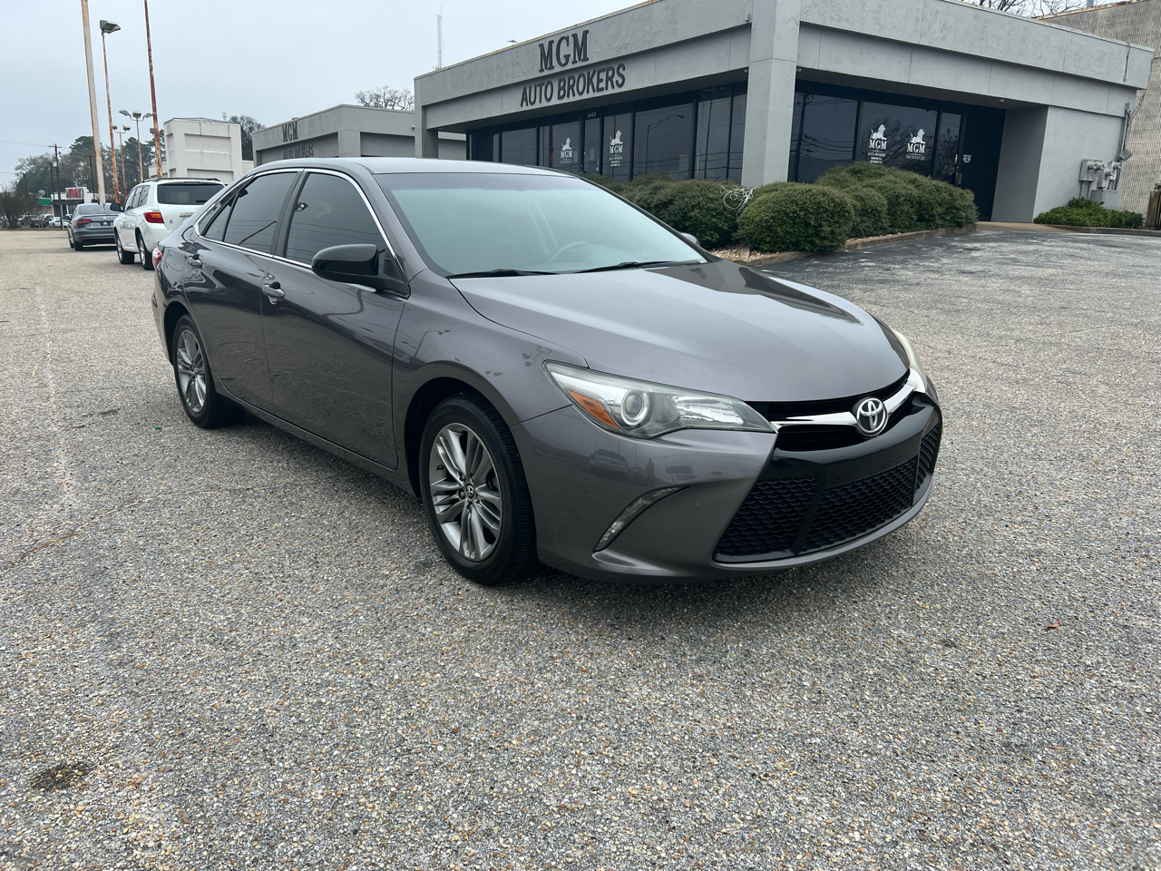 Toyota Camry SE 2015