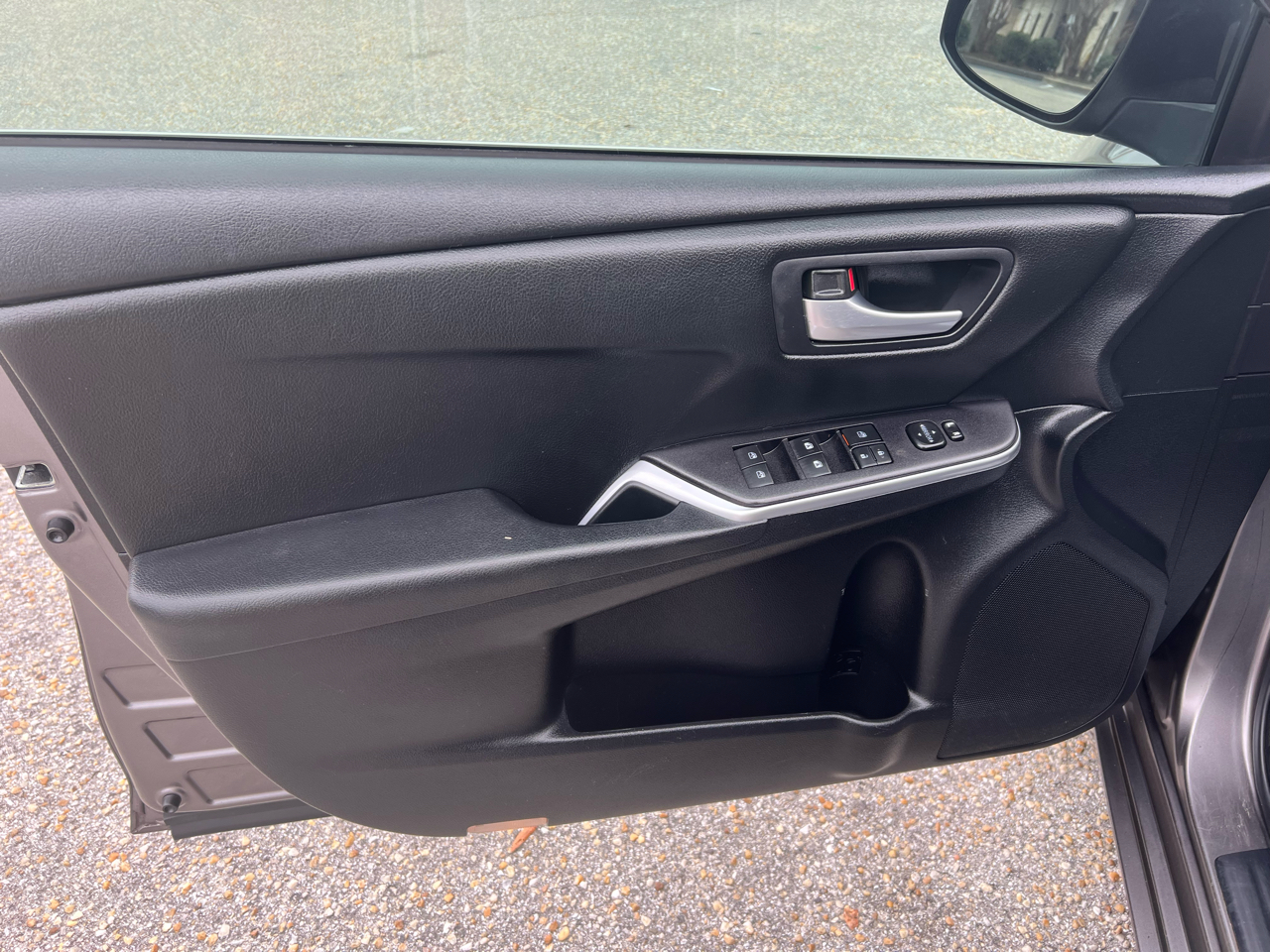 Toyota Camry SE 2015