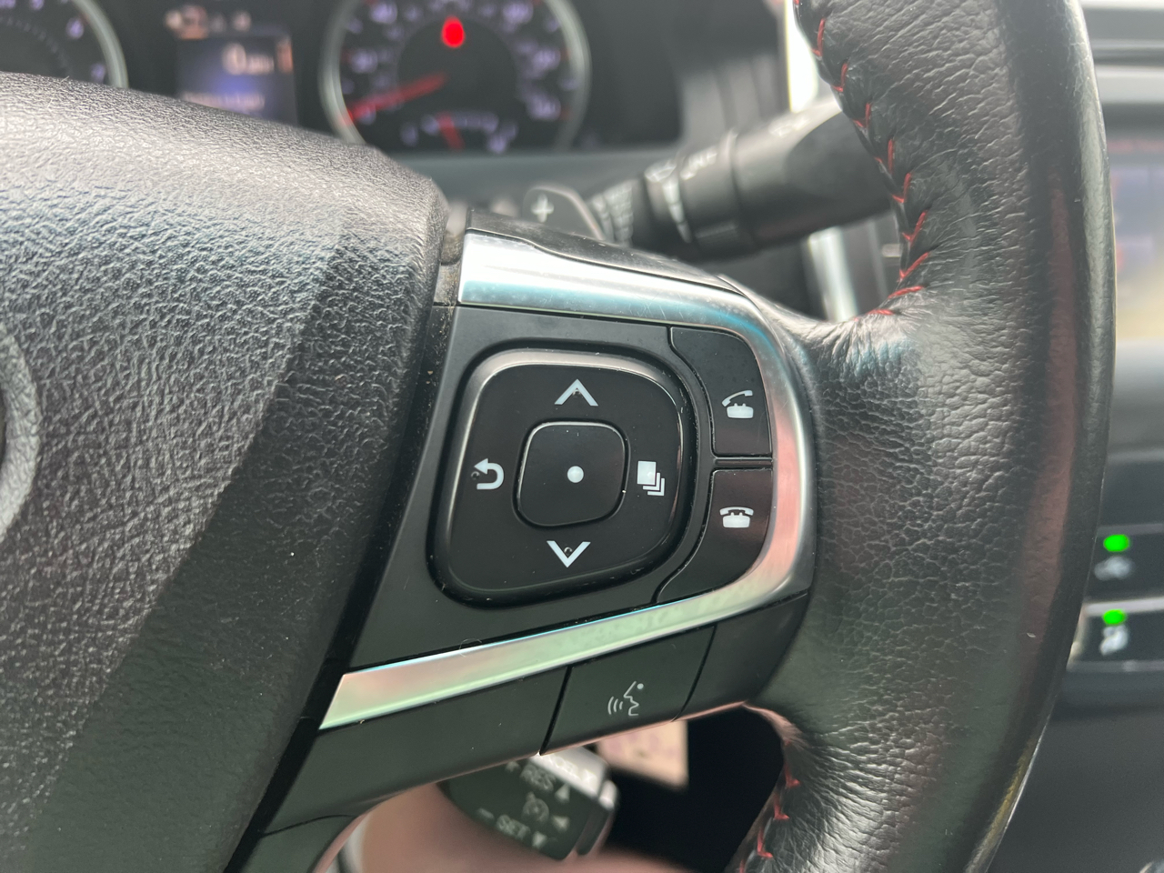 Toyota Camry SE 2015