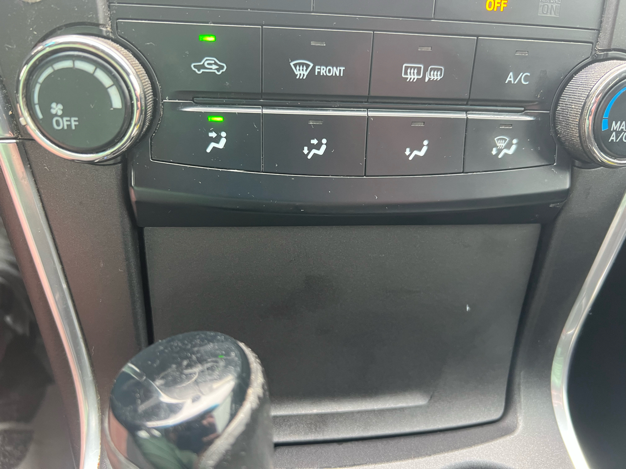 Toyota Camry SE 2015