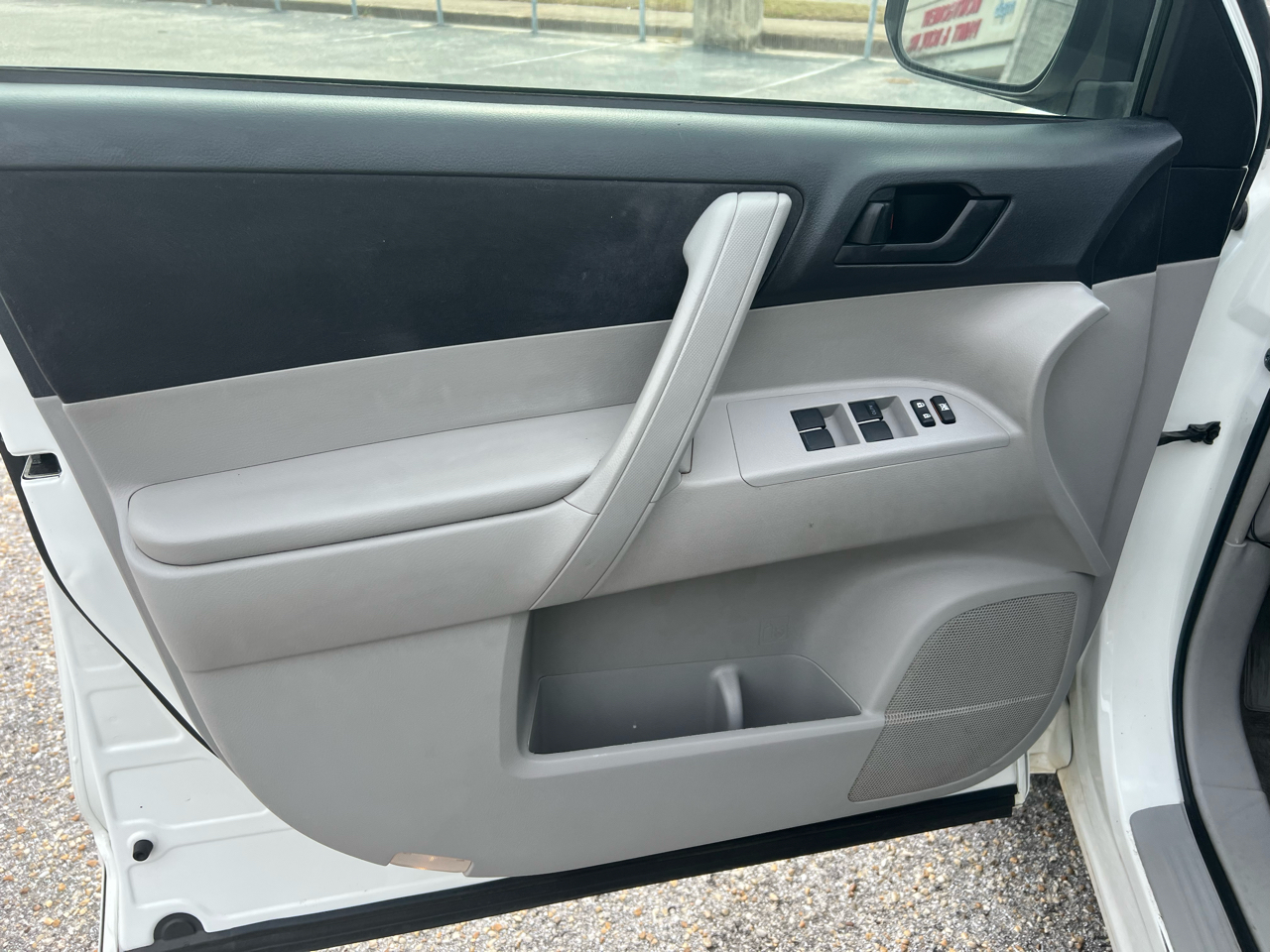 Toyota Highlander Limited V6 4WD 2010