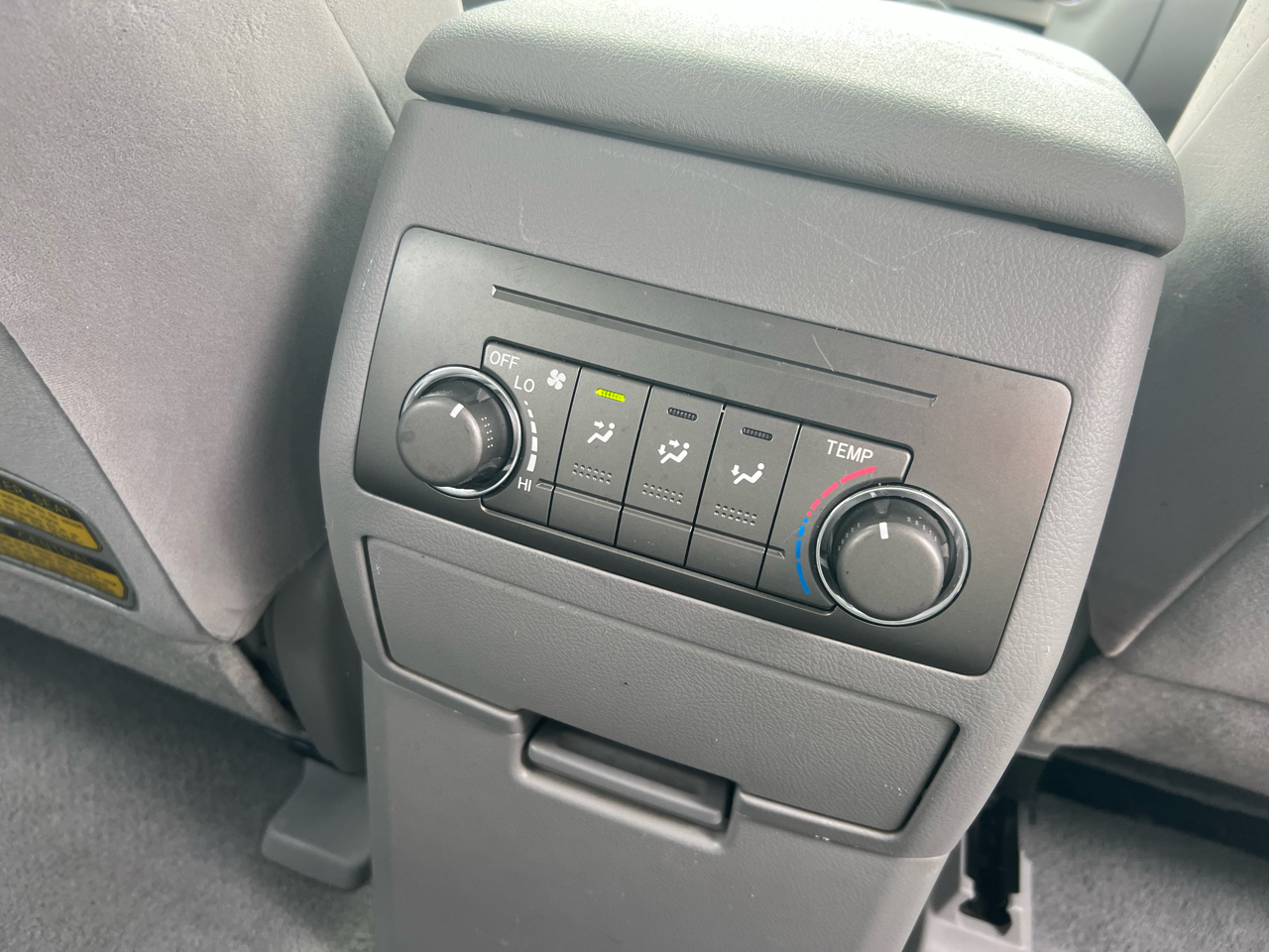 Toyota Highlander Limited V6 4WD 2010