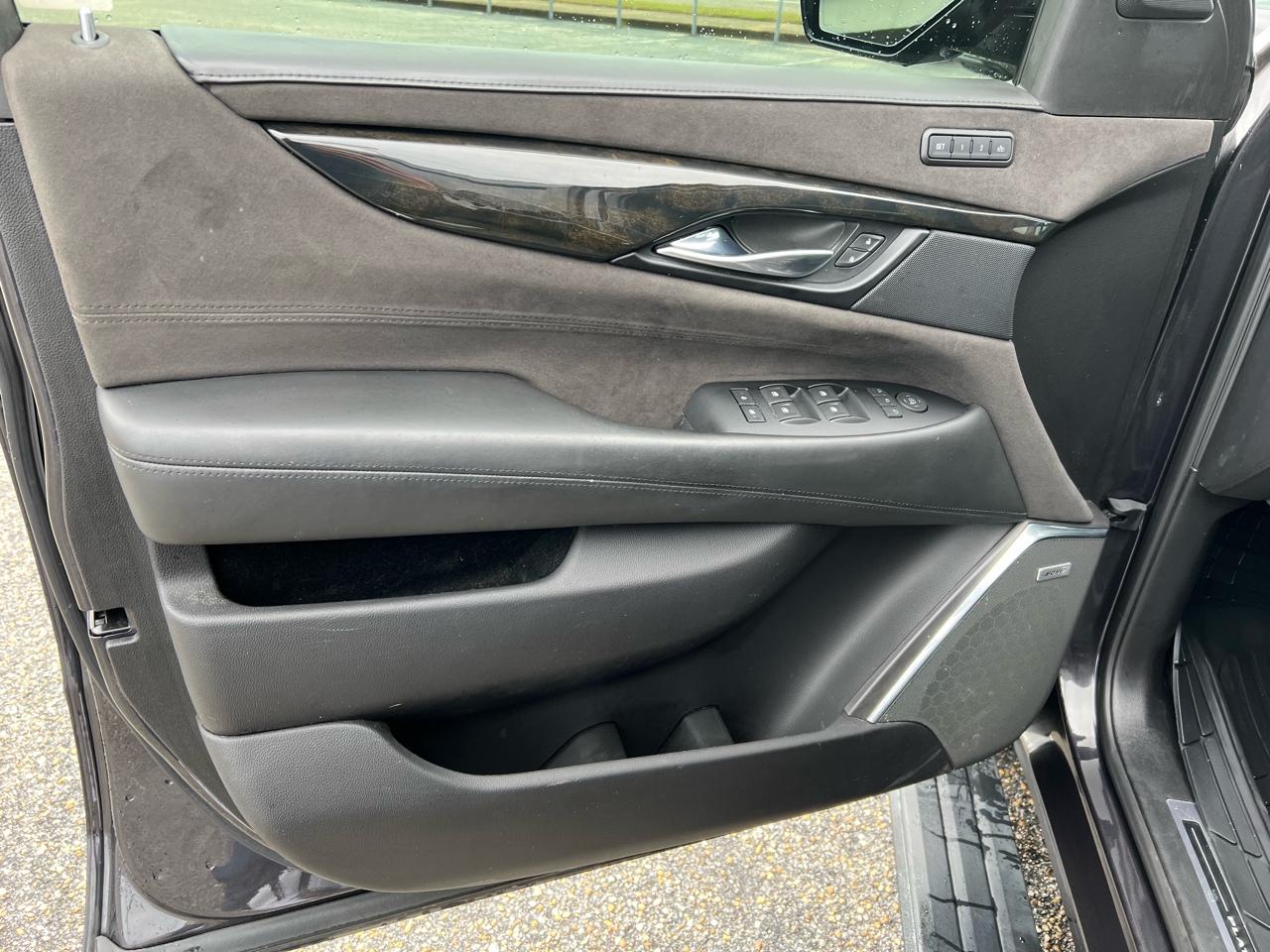 Cadillac Escalade  2018