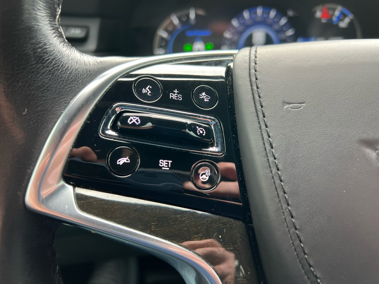 Cadillac Escalade  2018