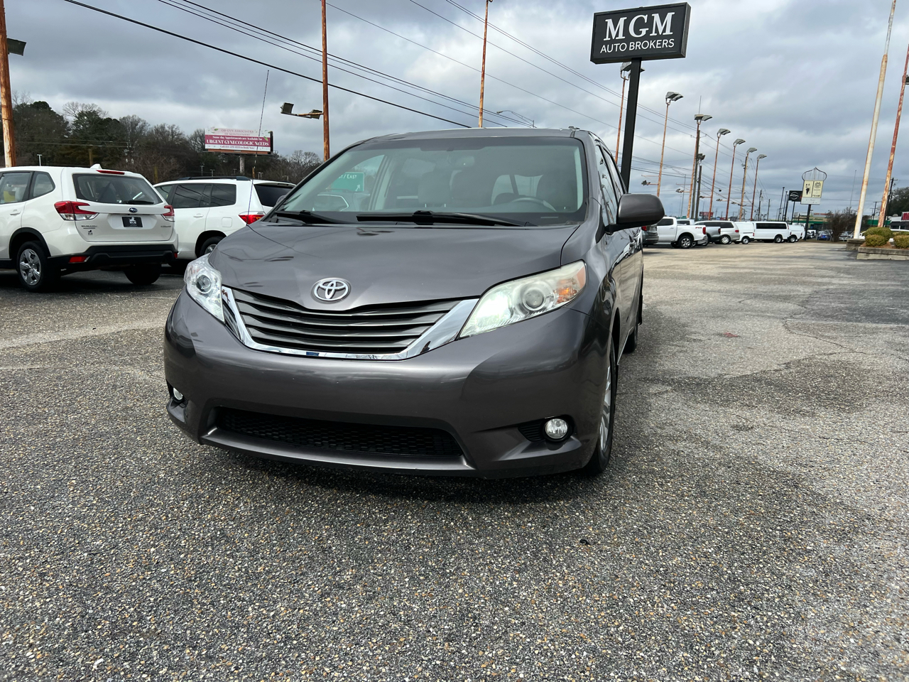 Toyota Sienna  2014