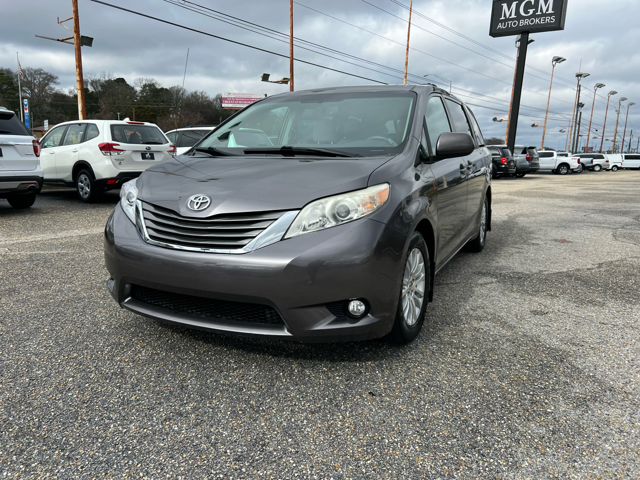 Toyota Sienna  2014