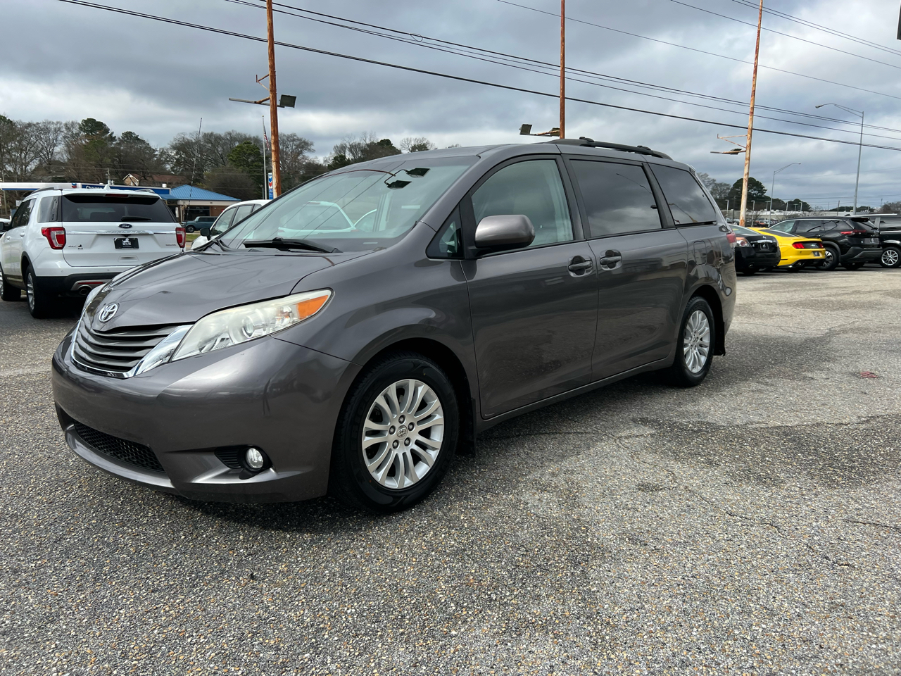 Toyota Sienna  2014