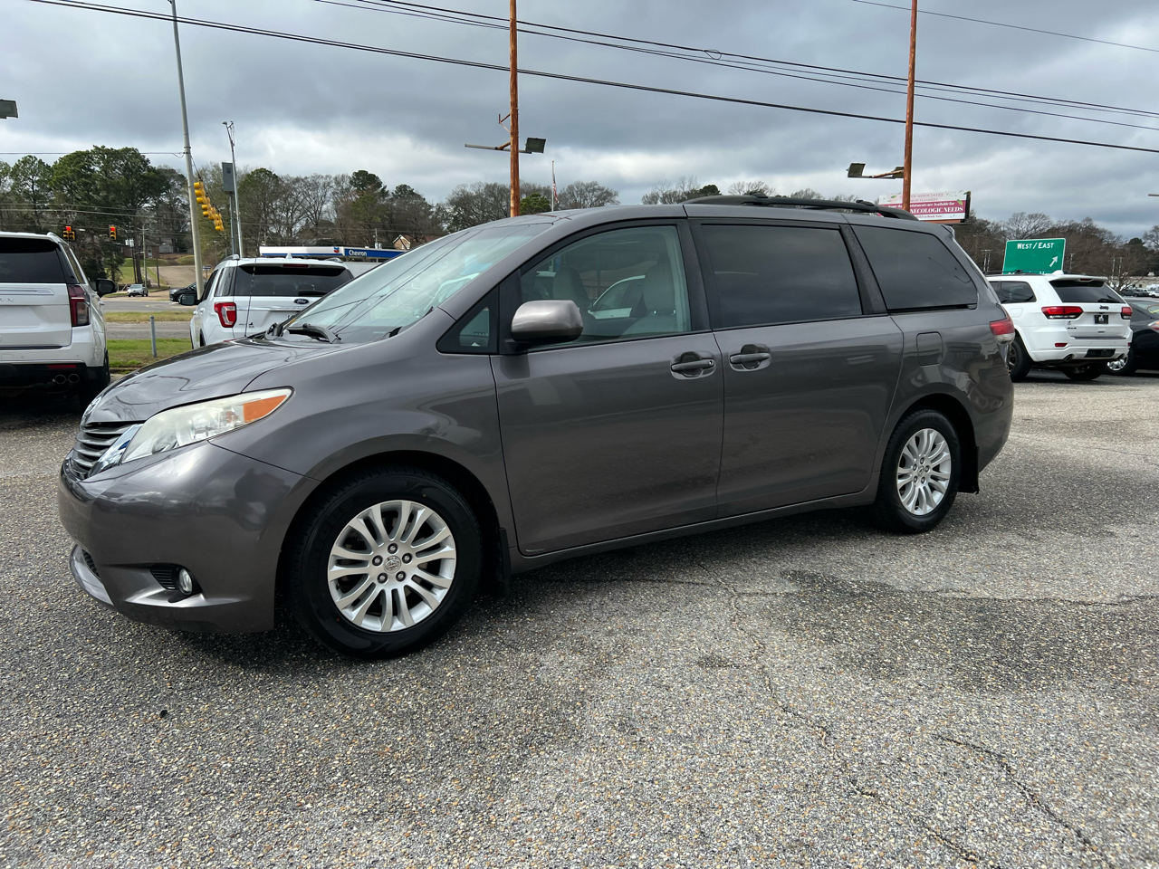 Toyota Sienna  2014