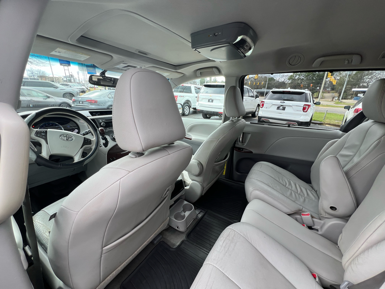 Toyota Sienna  2014