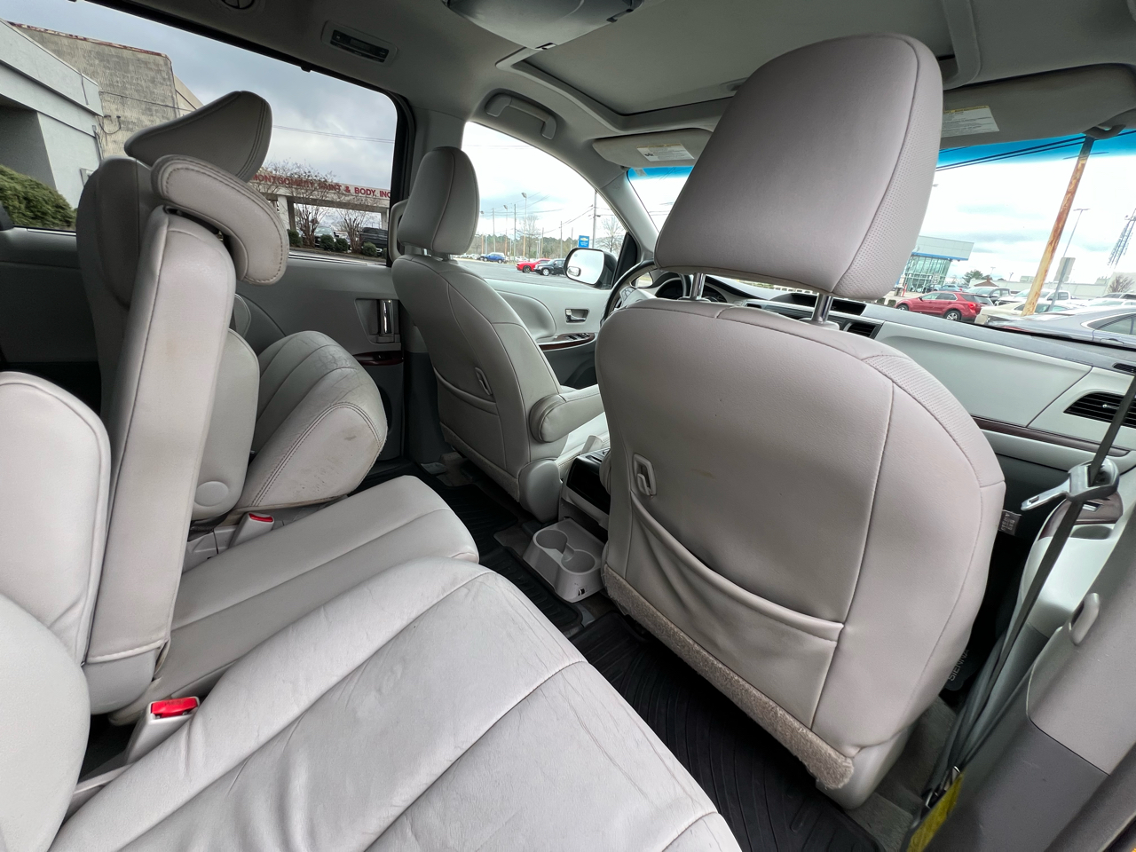 Toyota Sienna  2014