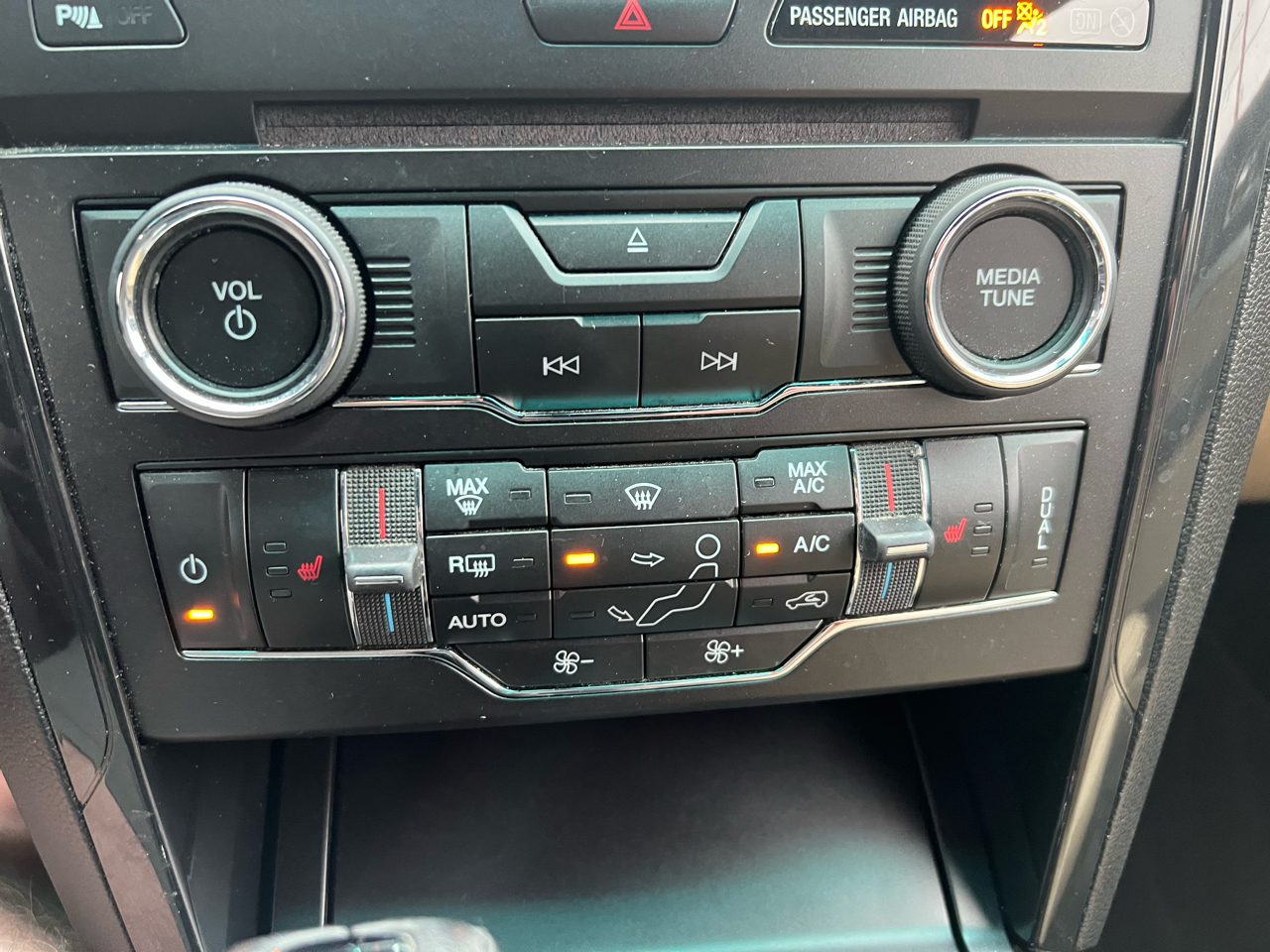 Ford Explorer XLT 2016