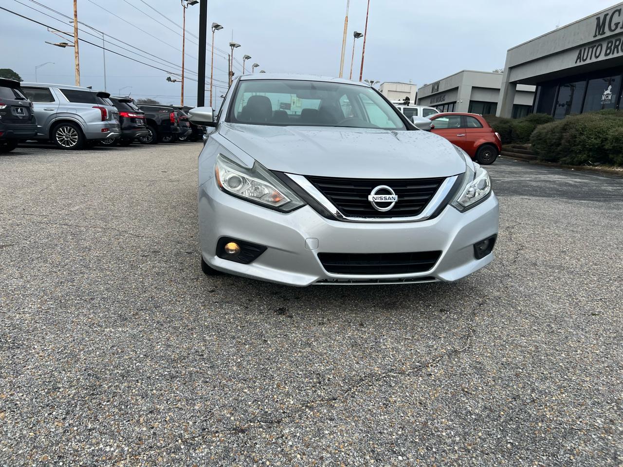 Nissan Altima  2018