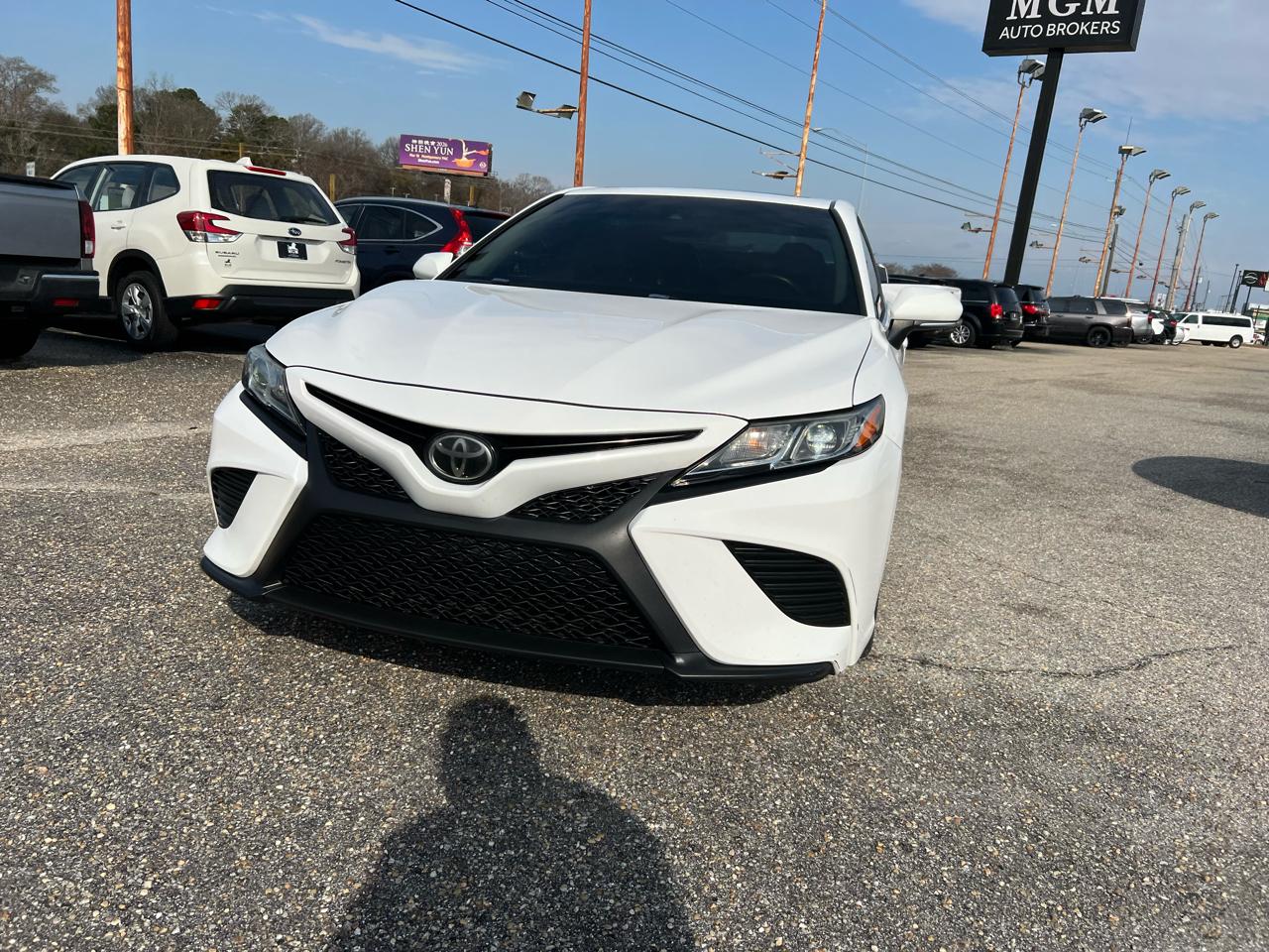 Toyota Camry SE 2018