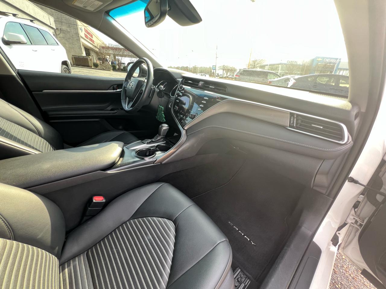 Toyota Camry SE 2018