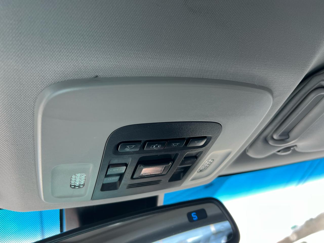 Toyota Camry SE 2018