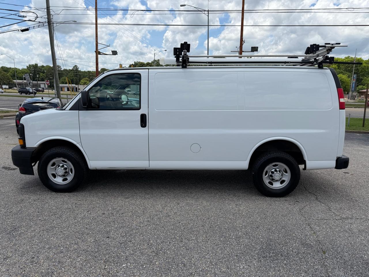 Chevrolet Express Cargo Van  2017